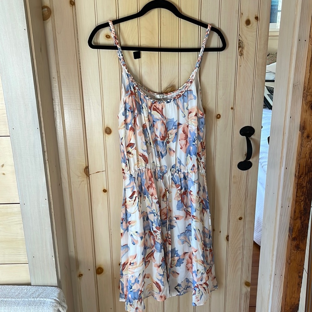 Joie Medium Silk Floral Dress